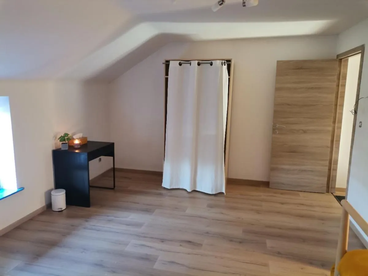 Le Caillou Blanc Apartamento Charleroi 0*,  Bélgica